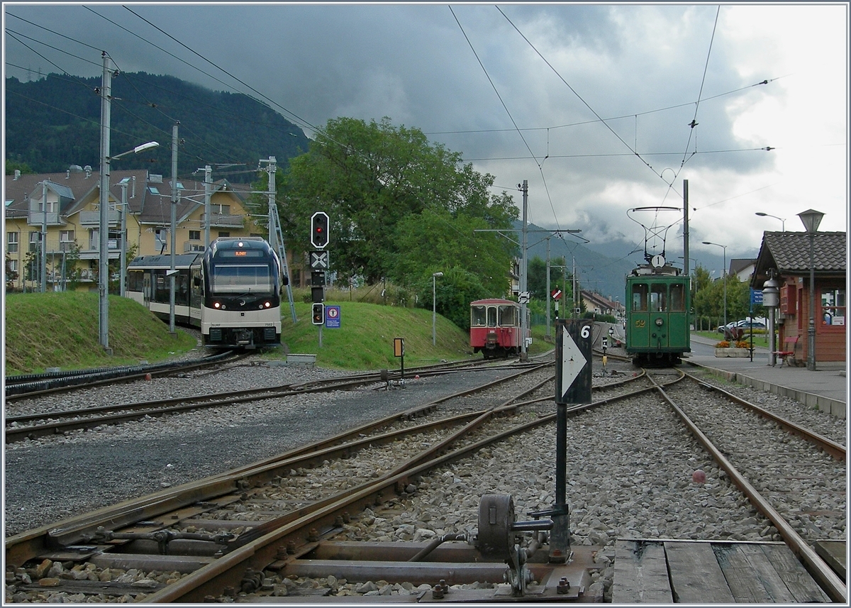 A CEV ABeh 2/6 is arriving at Blonay.
21.08.2016