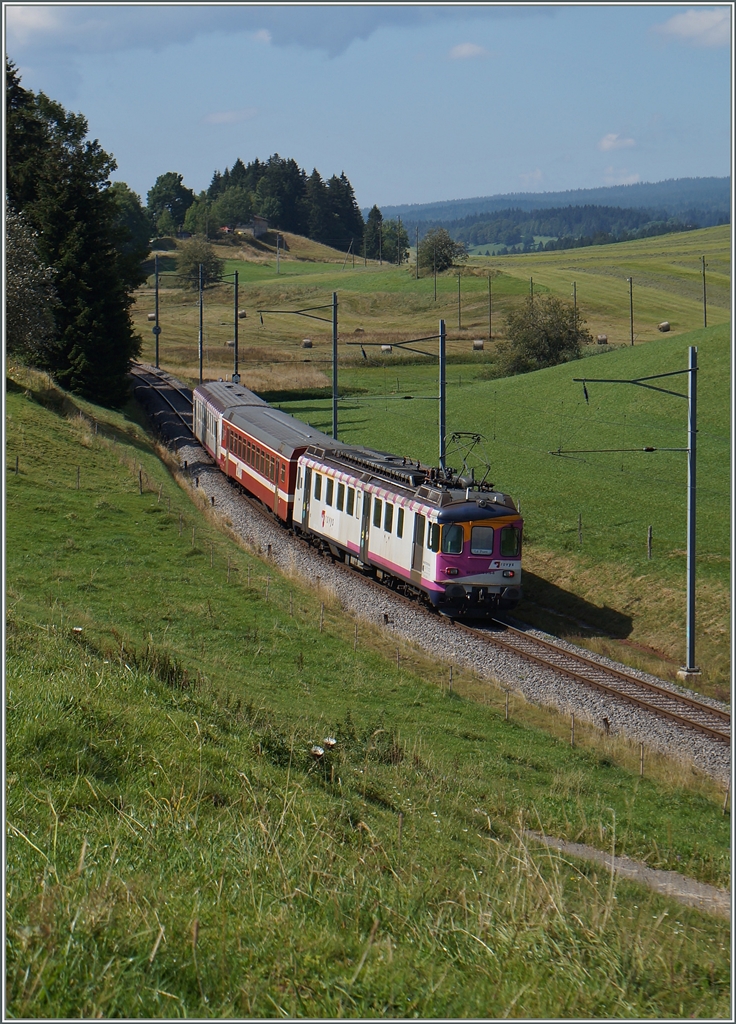 A ex MThHB ABDe 4/4 near Le Pont.
05.09.2014