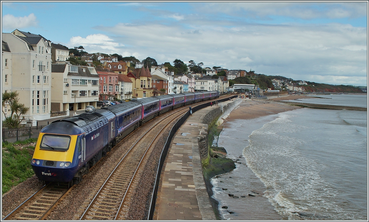 A First Great Western Class 43 HST on the way to Paddington by Dawlish.
12.05.2014