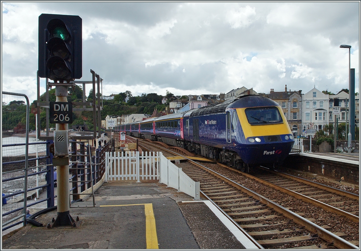 A First Great Western Class 43 HST on the way to Paddington by Dawlish. 12.05.2014