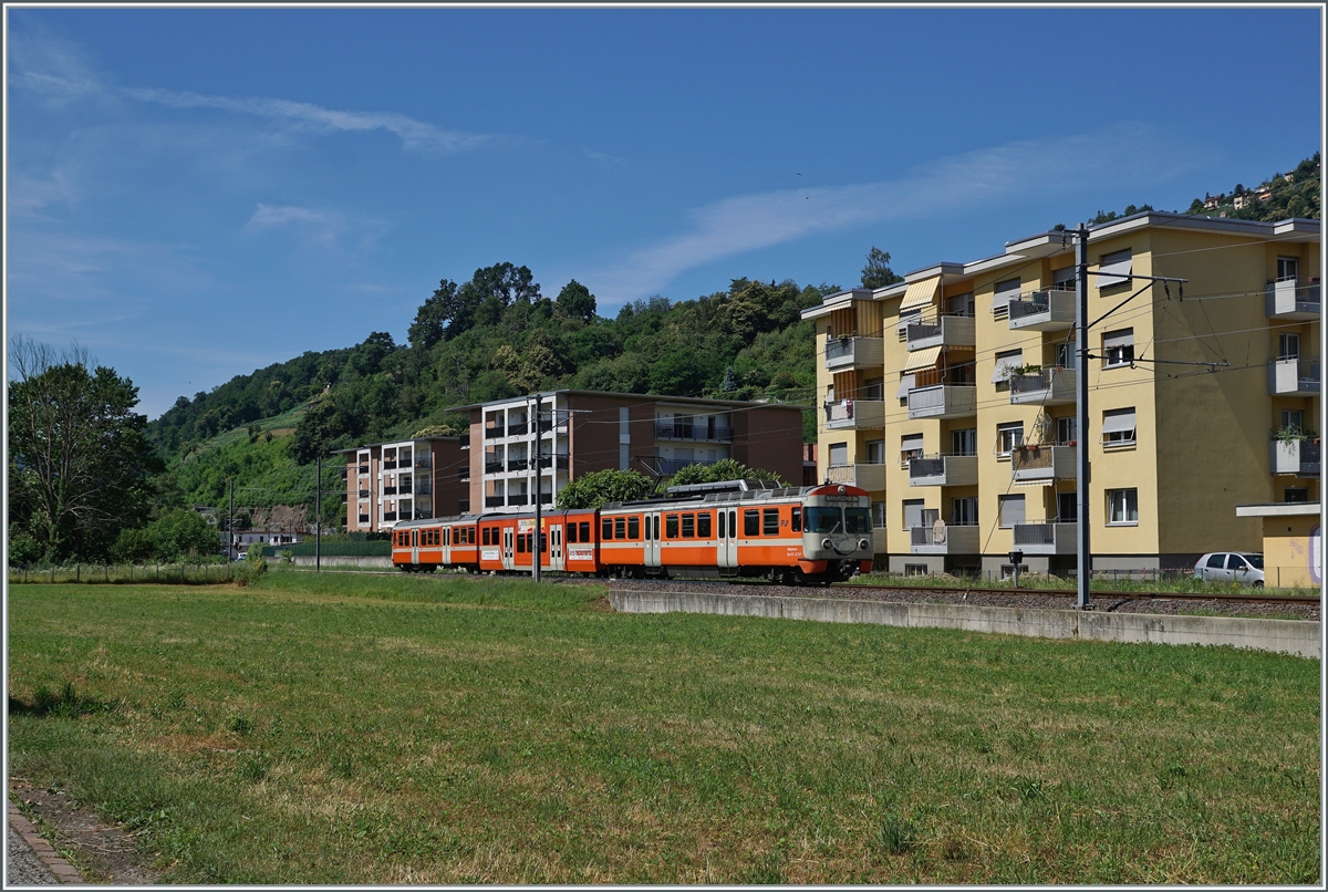 A FLP Be 4/12 on the way to Lugano by Agno. 

23.06.2021