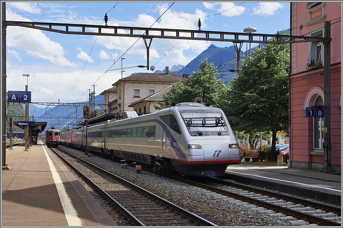 A FS ETR 470 Milano to Zürich in Biasca.
23.06.2015