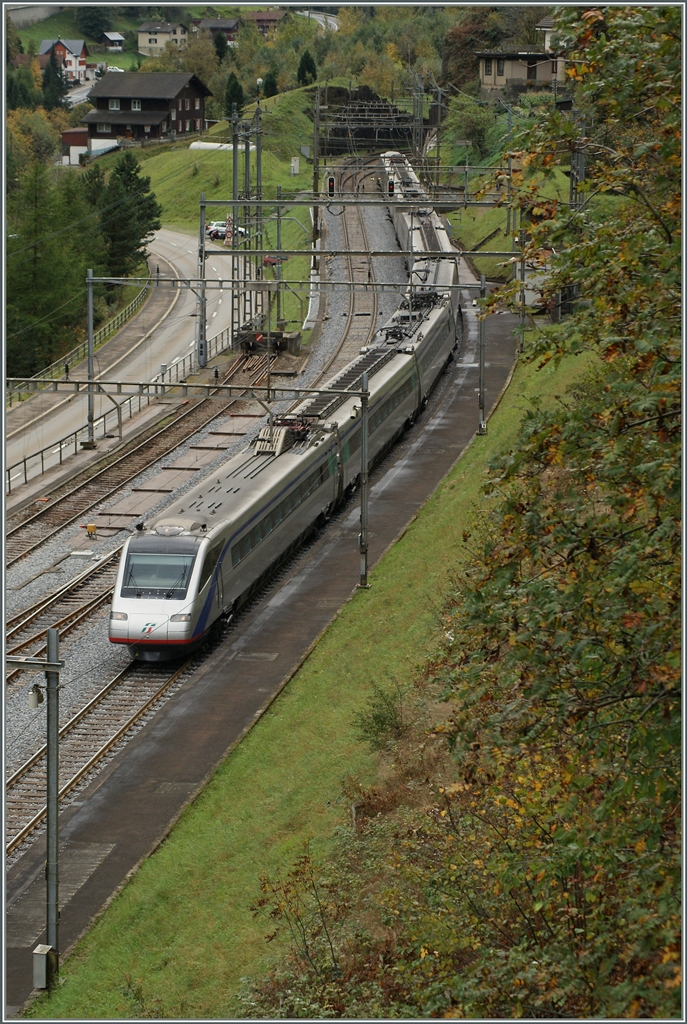 A FS ETR 4701 in Wassen Station. 
10.10.2014