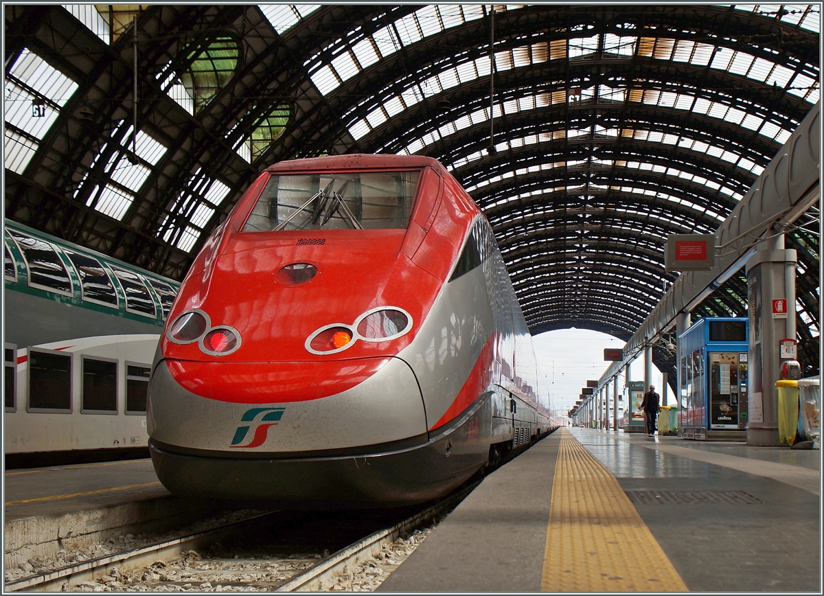 A FS ETR 500 in the Milan Main Station.
29.04.2015