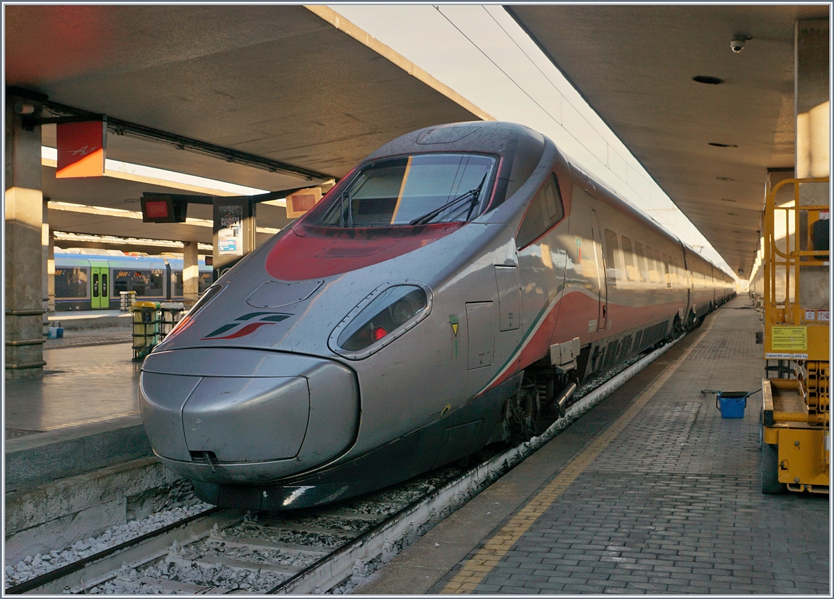 A FS Trenitalia ETR 600 in Firenze SMN.
16.11.2017