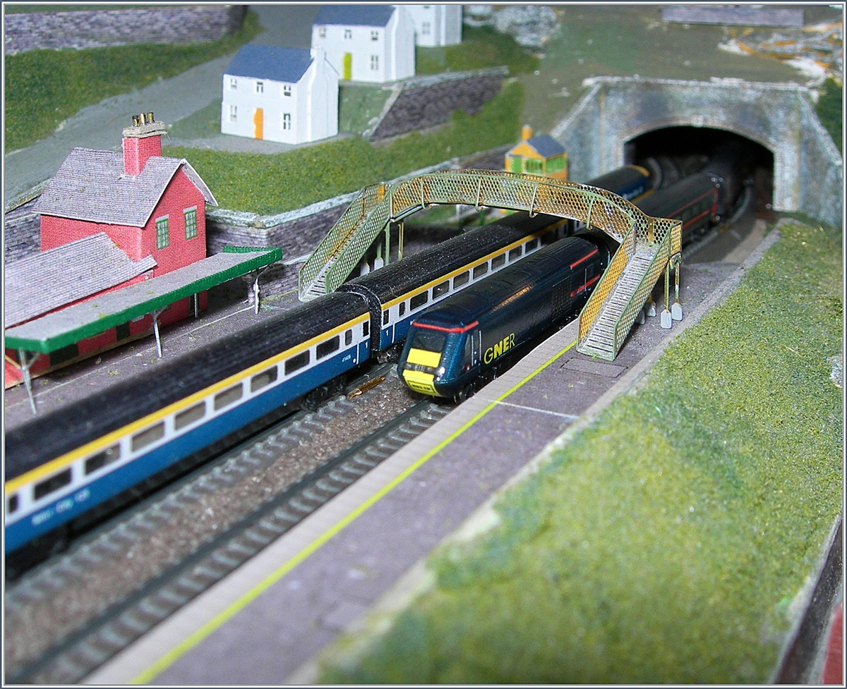 A GNER T-Gauge Class 43 HST 125.
07.06.2017