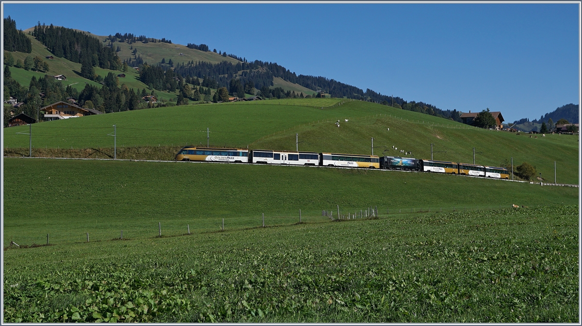 A GoldenPass Panoramic Express by Schönried. 30.09.2016