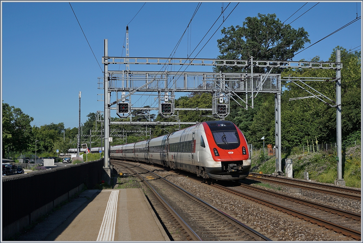 A ICN on the way to Geneva Airport in Genthod-Bellevue. 
19.06.2018