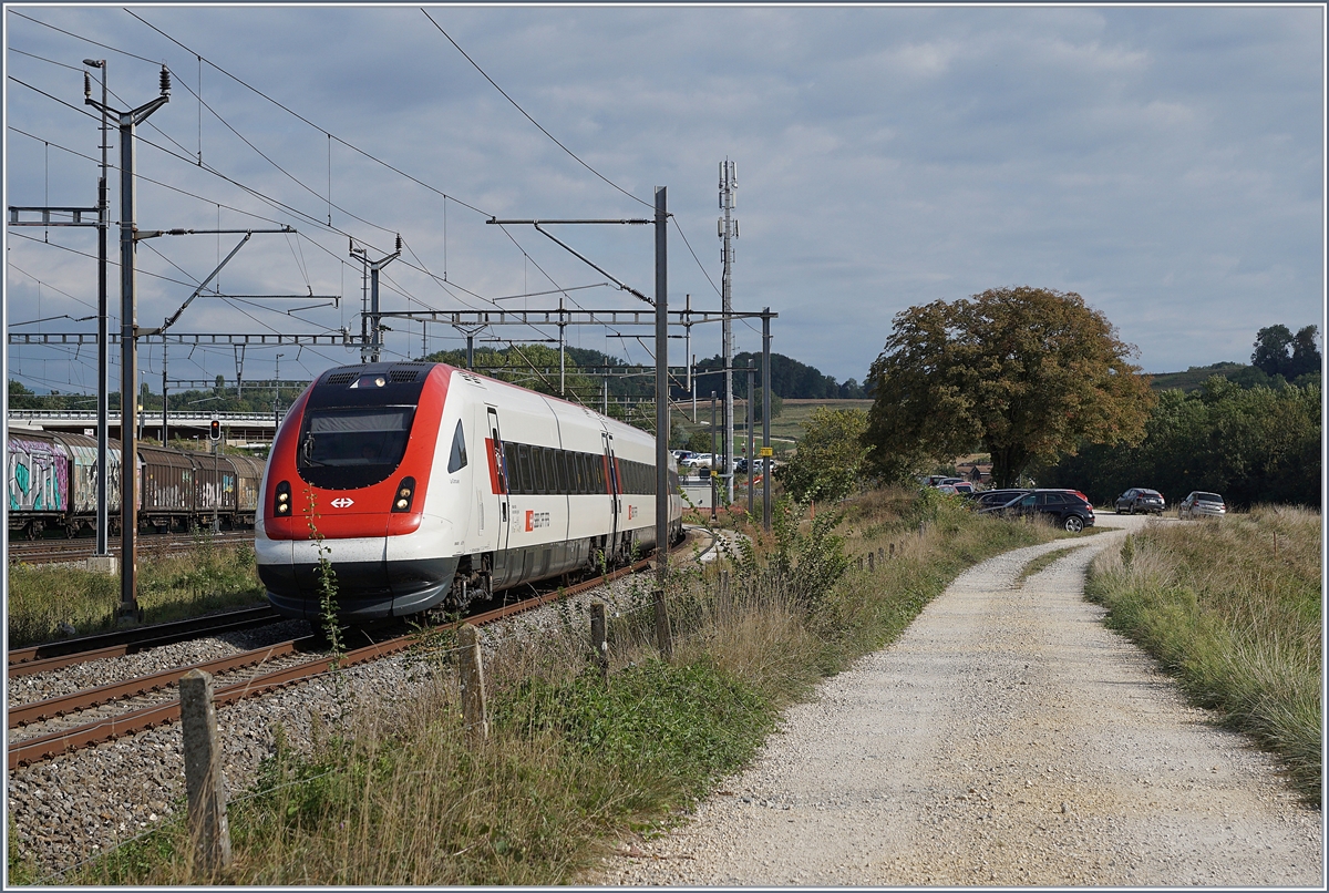 A ICN on the way to Geneva Airport by Vufflens La Ville.
29.08.2018
