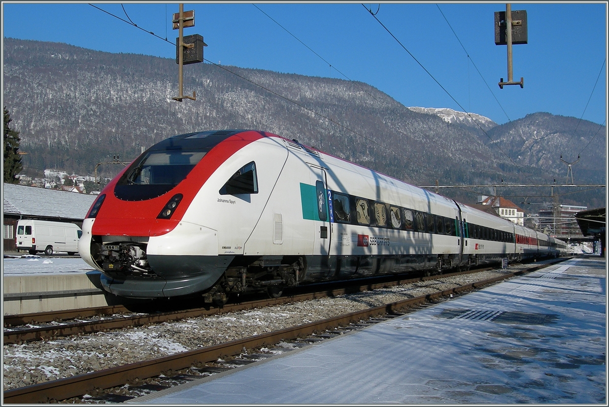 A ICN to Basel SBB by his stop in Grenchen Nord.
26.12.2010