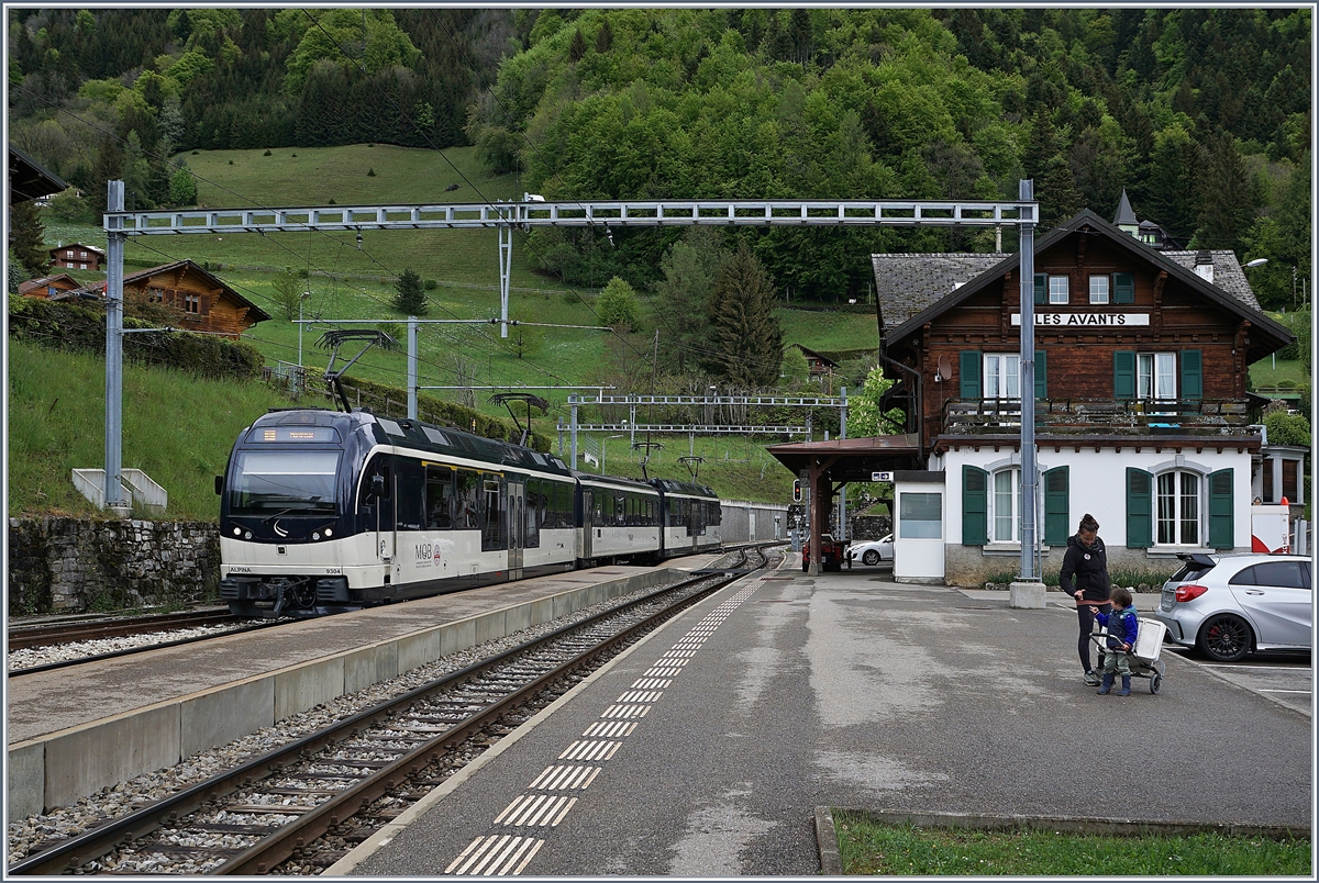 A local train service from Zweisimmen to Montreux with the MOB ABe 4/4 - B - Be 4/4 Serie 9000   lpina  by his stop in Les Avants. 

02.05.2020