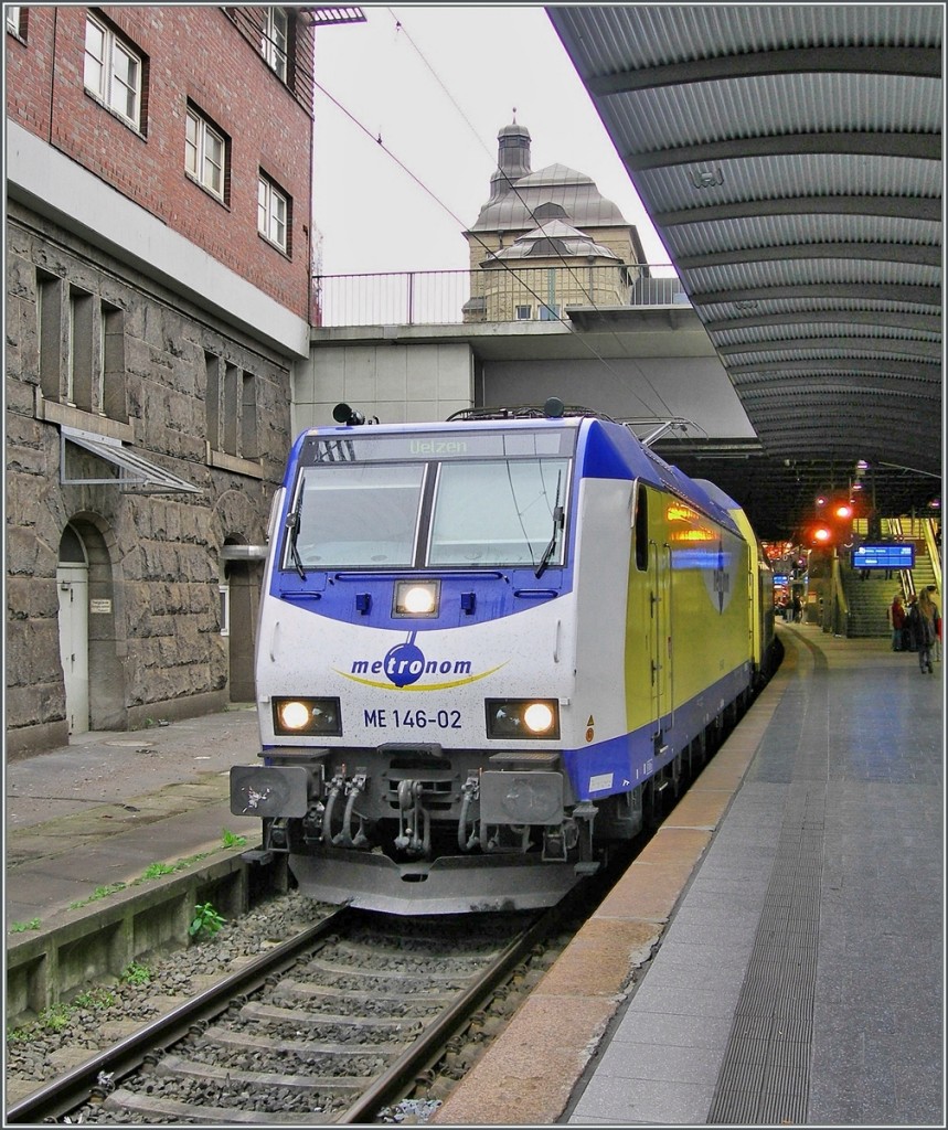 A Metronom ME 146-02 in Hamburg Main Station.
13.07.2006