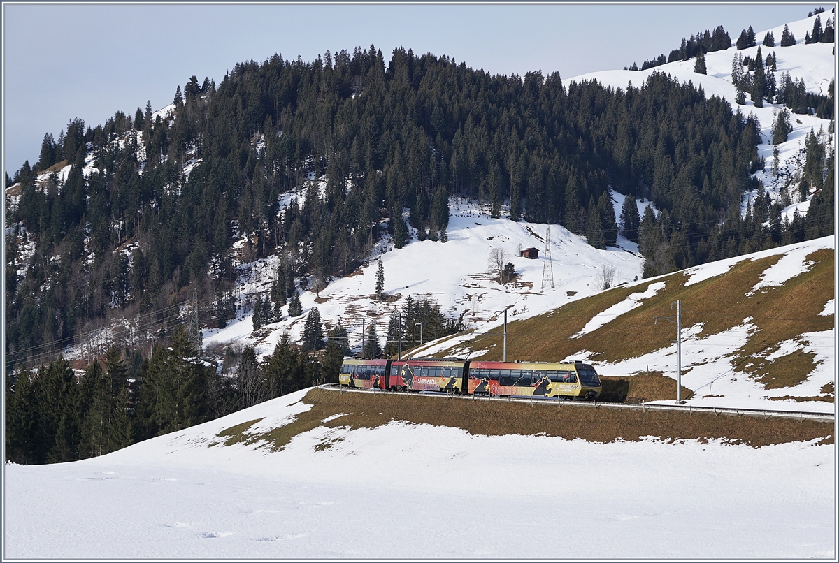 A MOB Be 4/4 on the way to Gstaad near Schönried.
10.01.2018