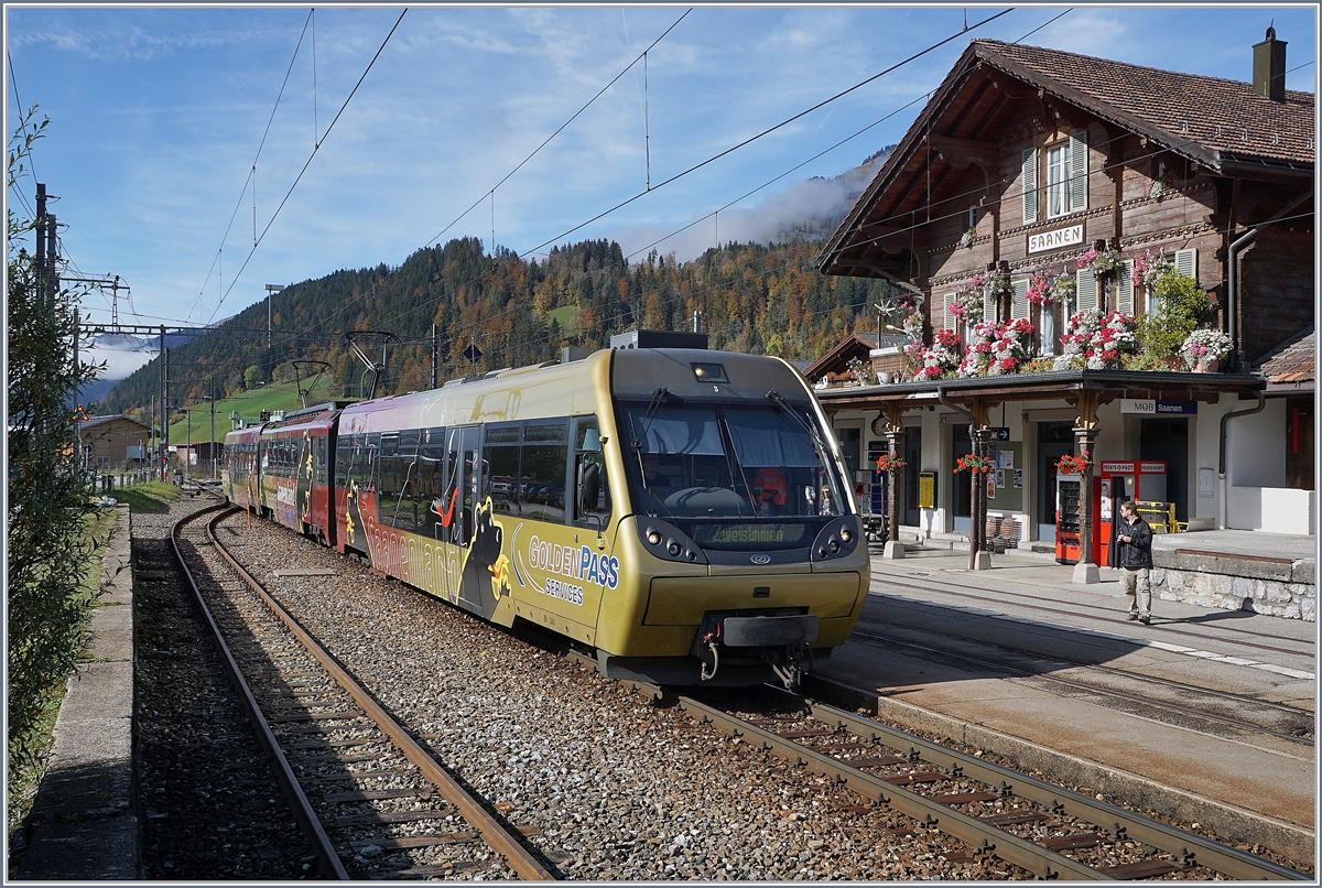 A MOB  Lenker Pendel  Be 4/4 Serie 5000 on the way to Zweisimmen in Saanen. 

22.10.2019