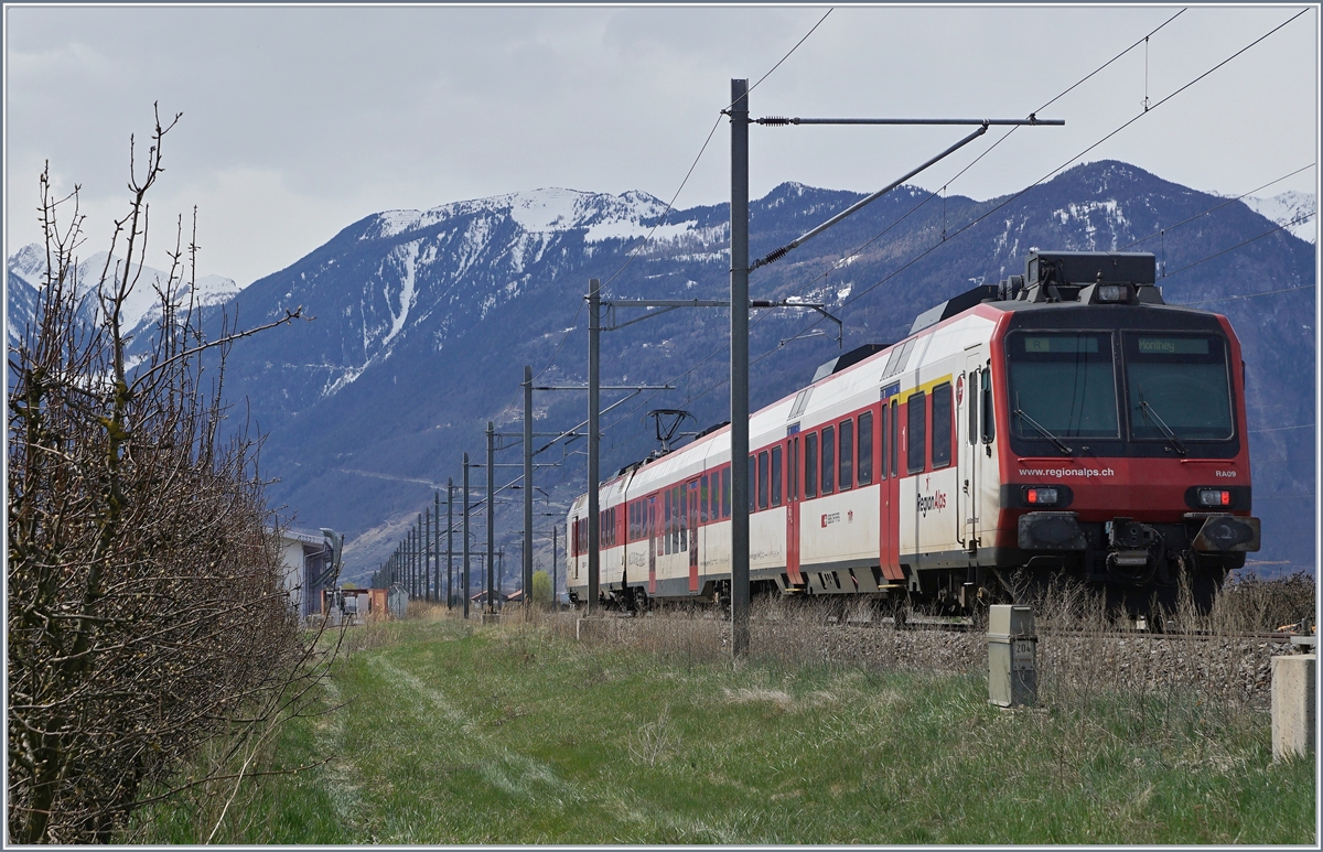 A RegioAlp Domino between Saxon and Charrat Fully.
04.04.2018