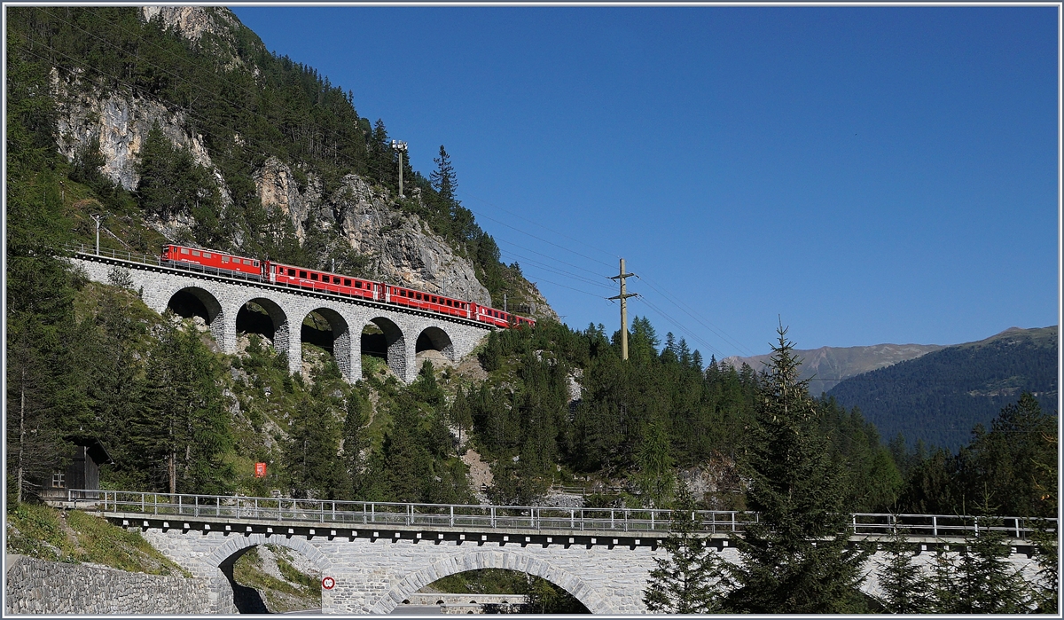 A RhB Ge 6/6 II with a Fast-Train Service from Chur to ST Morizt on the Albulaline between Bergün and Preda.
14.09.2016