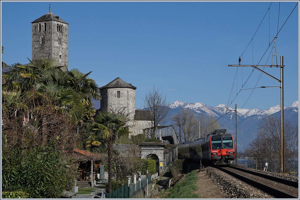 A SBB  Domino  between Locarno and Tenoero.
14.03.2017