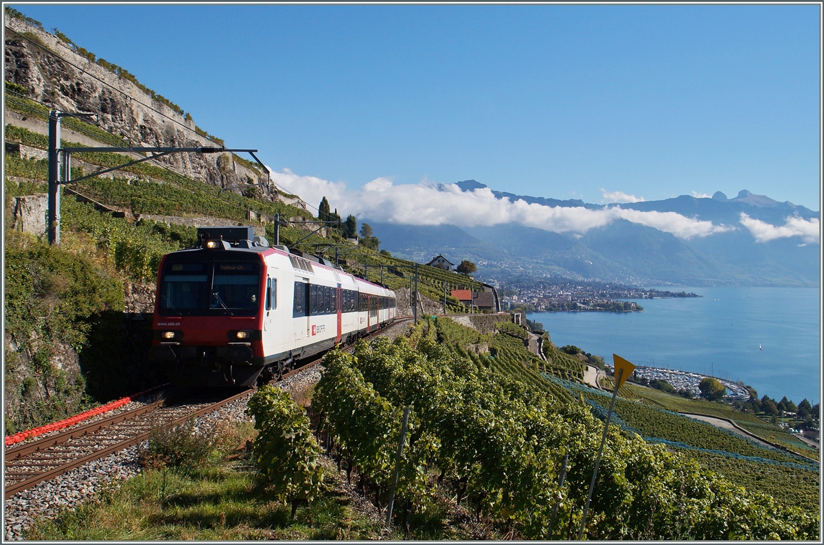 A SBB Domino on the  Vine Yard  Linie near Chexbres.
04.10.2015