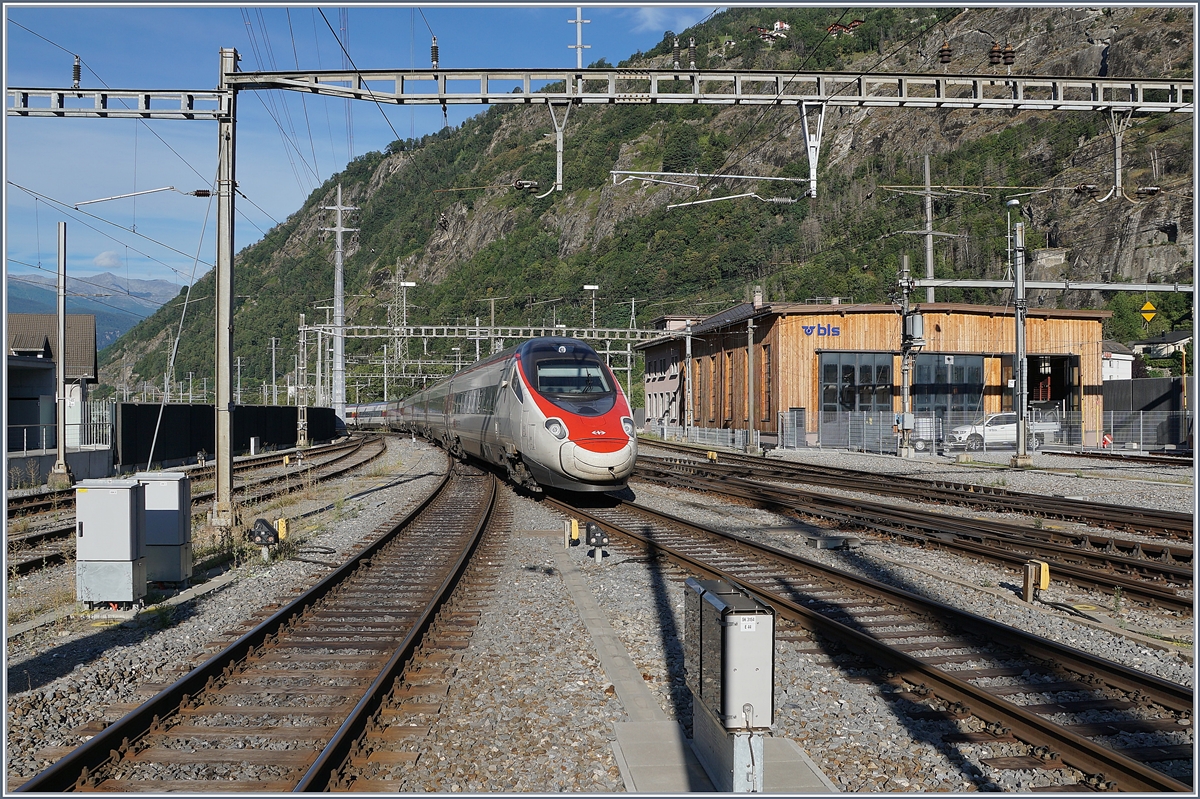 A SBB ETR 610 from Basel ot Brig is arriving at Brig. 

19.08.2020