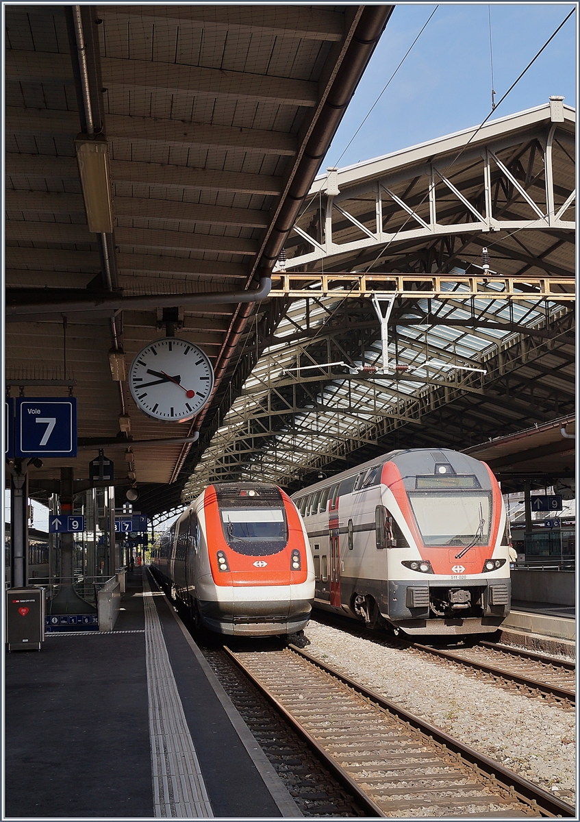 A SBB ICN and the SBB RABe 511 020 in Lausanne. 

18.04.2020