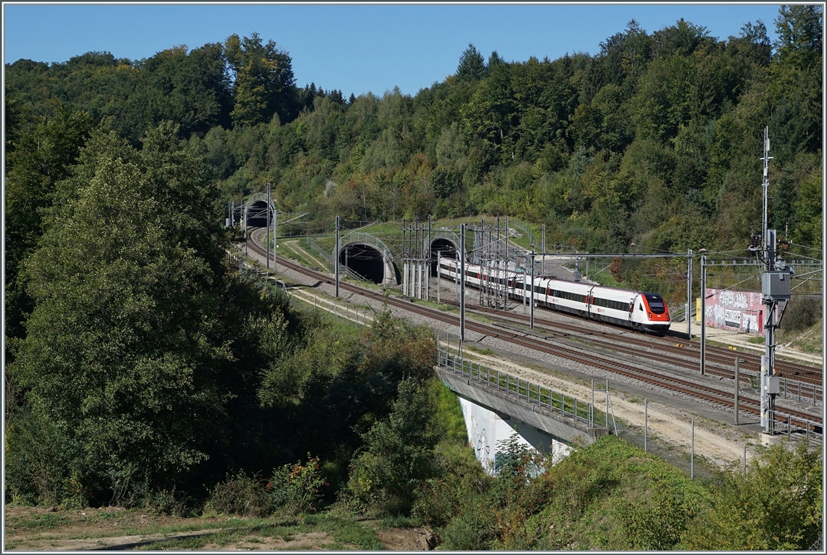 A SBB ICN from Geneva Airport to Romanshorn by Wanzwil. 

12.09.2022