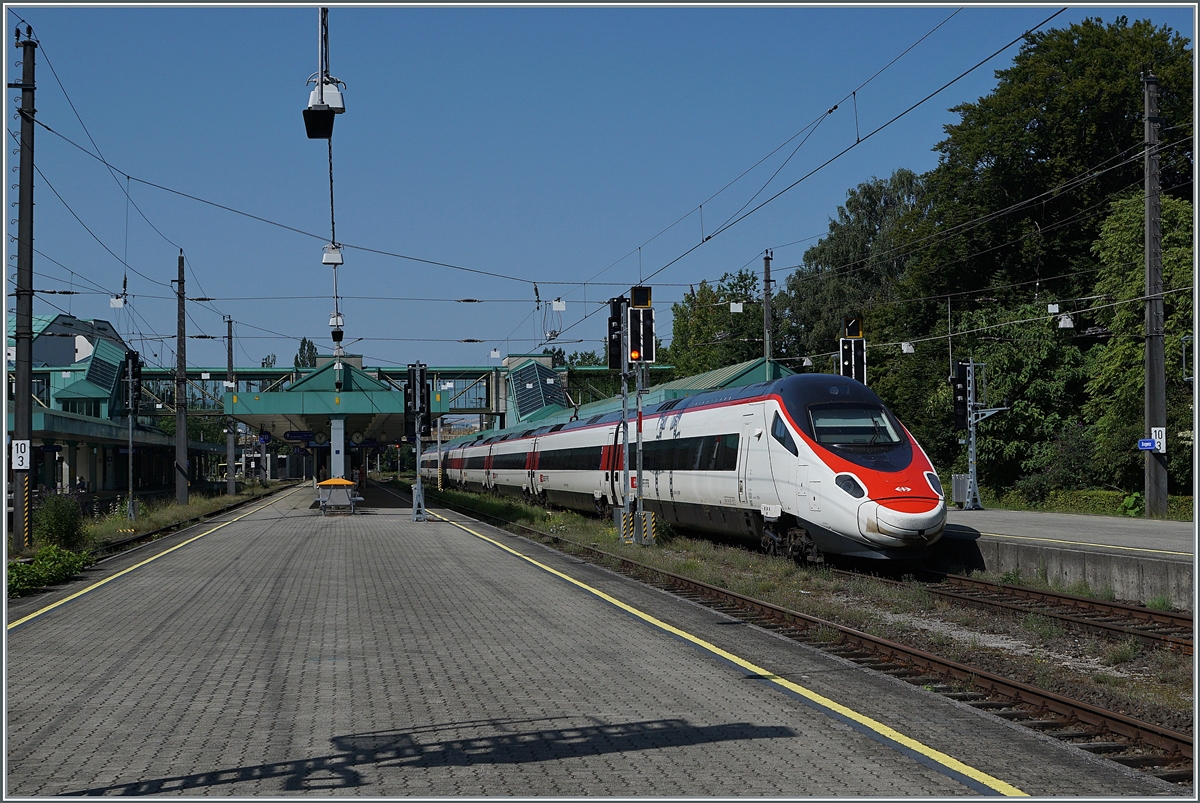 A SBB RABe 503 on the way from München to Zürich in Bregenz. 

14.05.2021