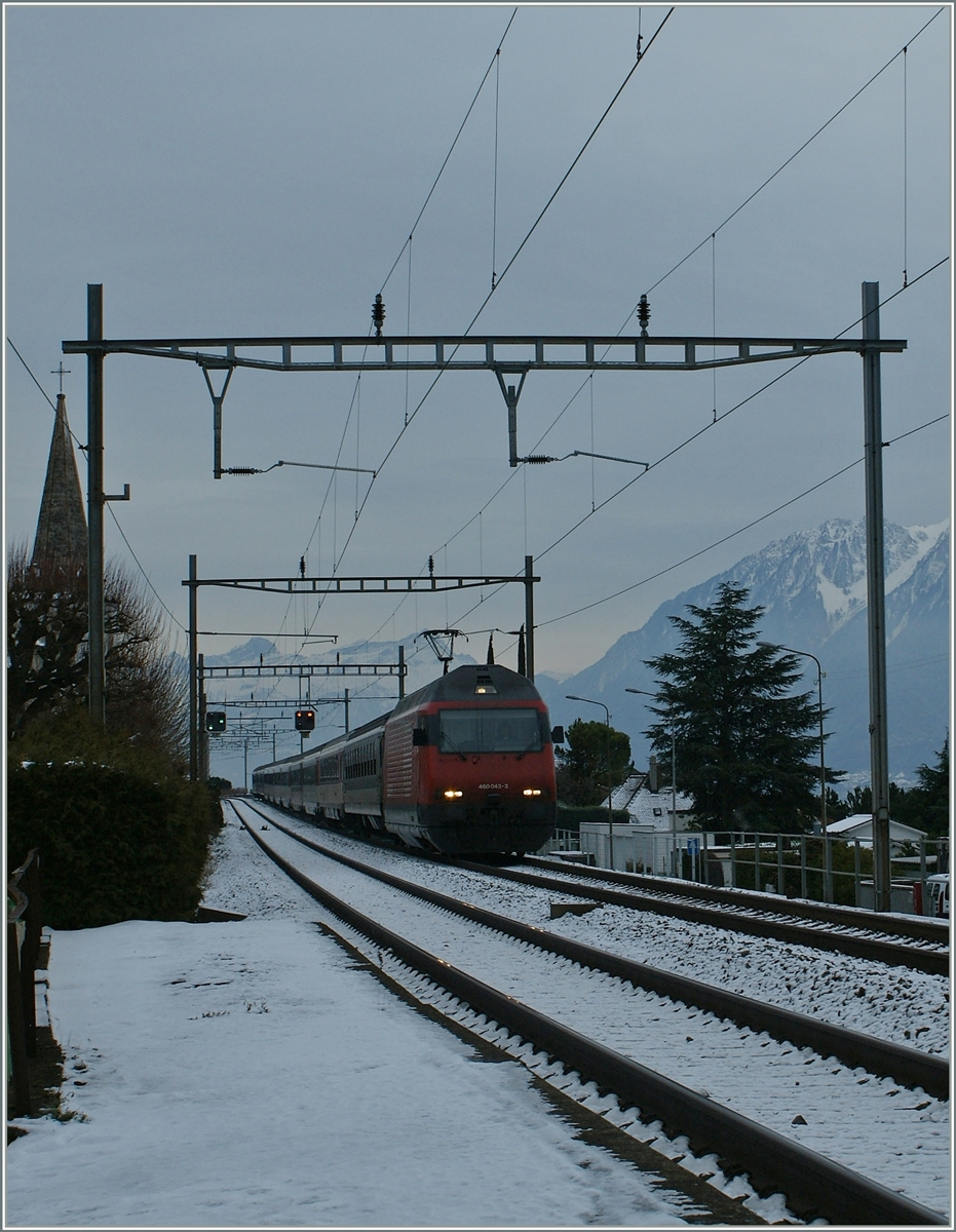 A SBB Re 460 wiht an IR to Geneve Aeroport by Villette VD.
27.12.2010