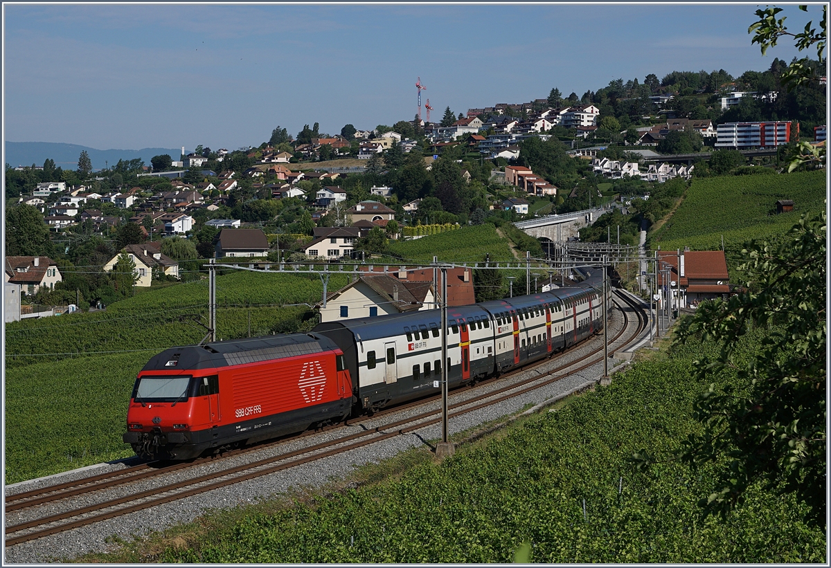 A SBB Re 460 with an IR 15 (Luzern - Geneva Airport) by Bossière. 

14.07.2020