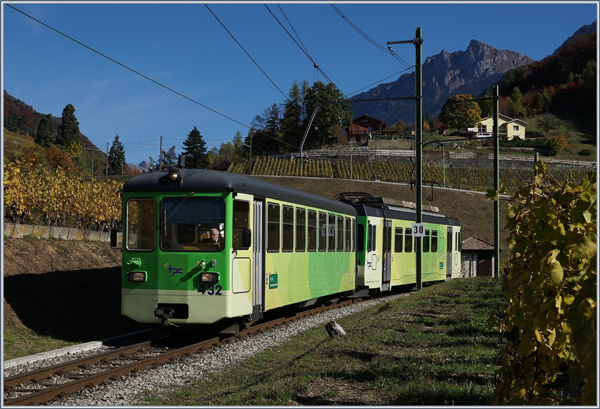 A SD local train by Aigle.
28.10.2016