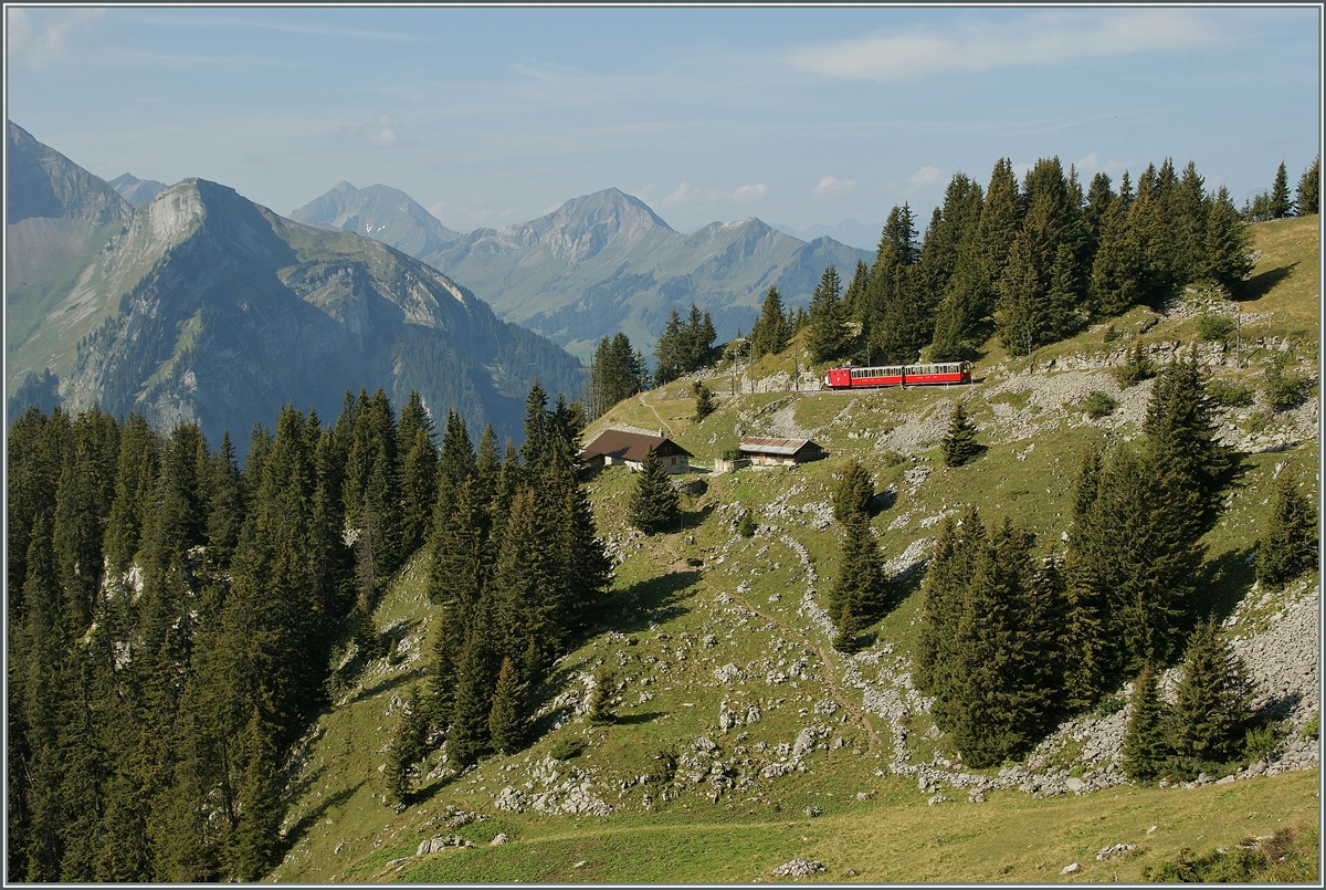 A SPB train between Breitlauen and the summit Station. 
10.09.2012