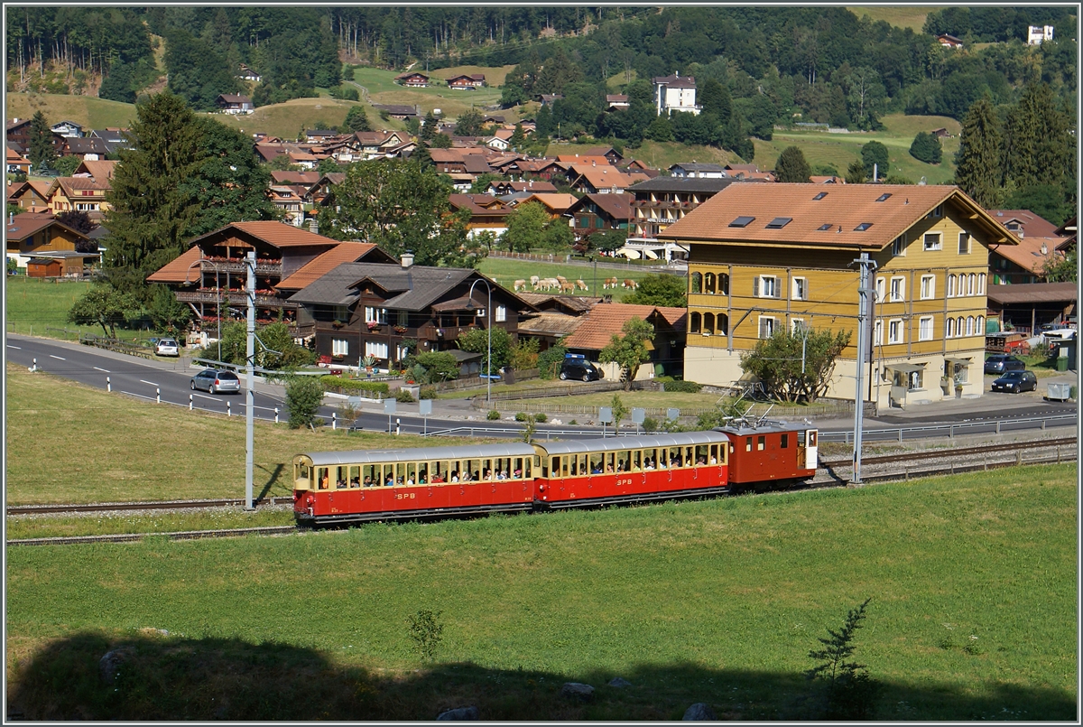 A SPB train by Wilderswil. 
12.07.2015