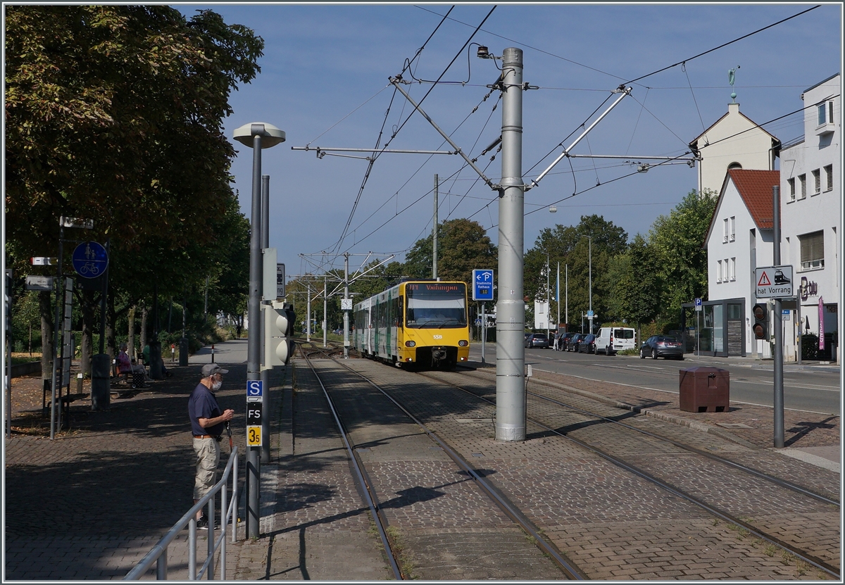 A SSB service from Vahingen is arriving at Fellbach. 

29.08.2022