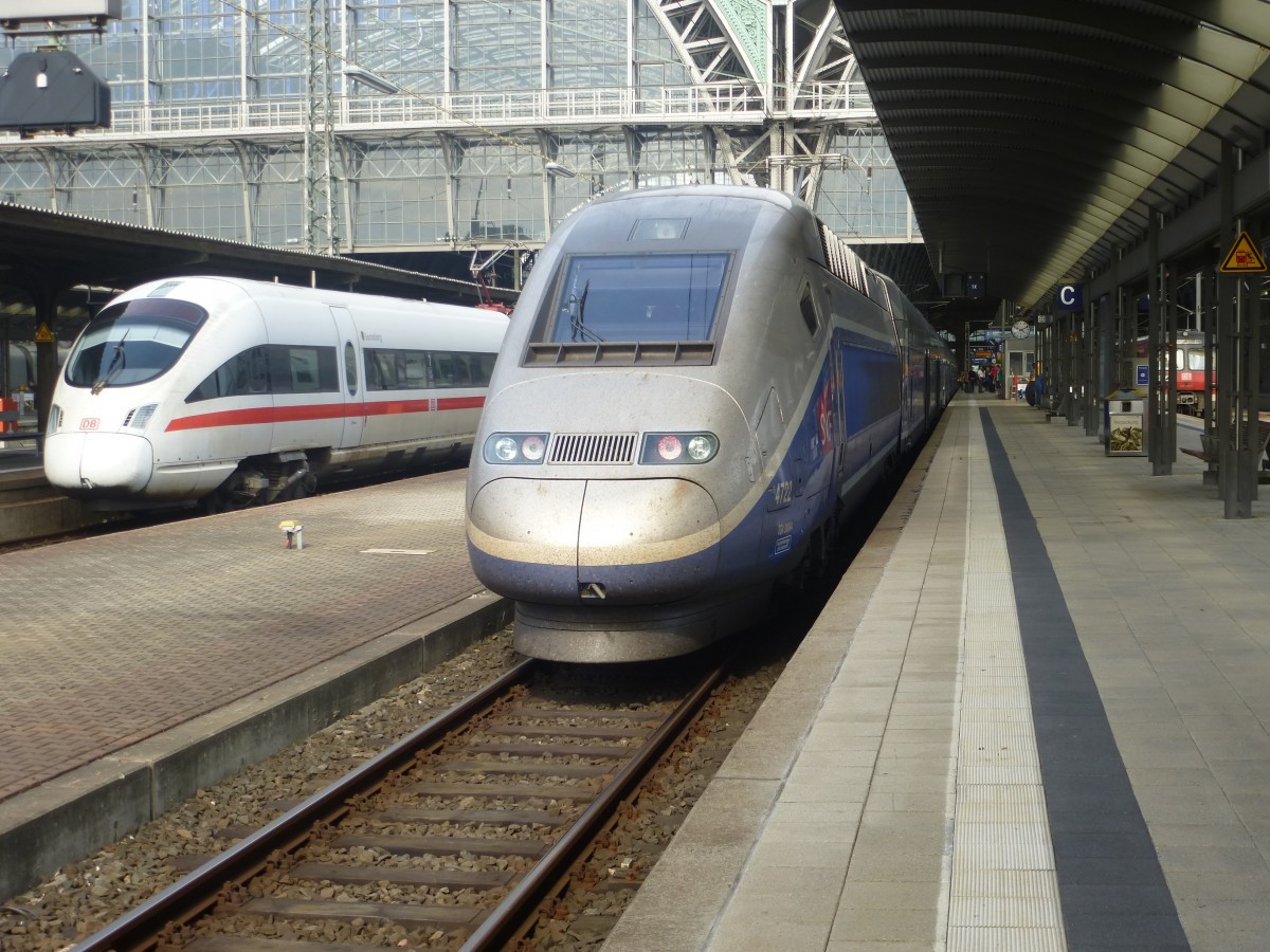 A TGV and an ICE are standing in Frankfurt(Main) central station on August 23rd 2013.