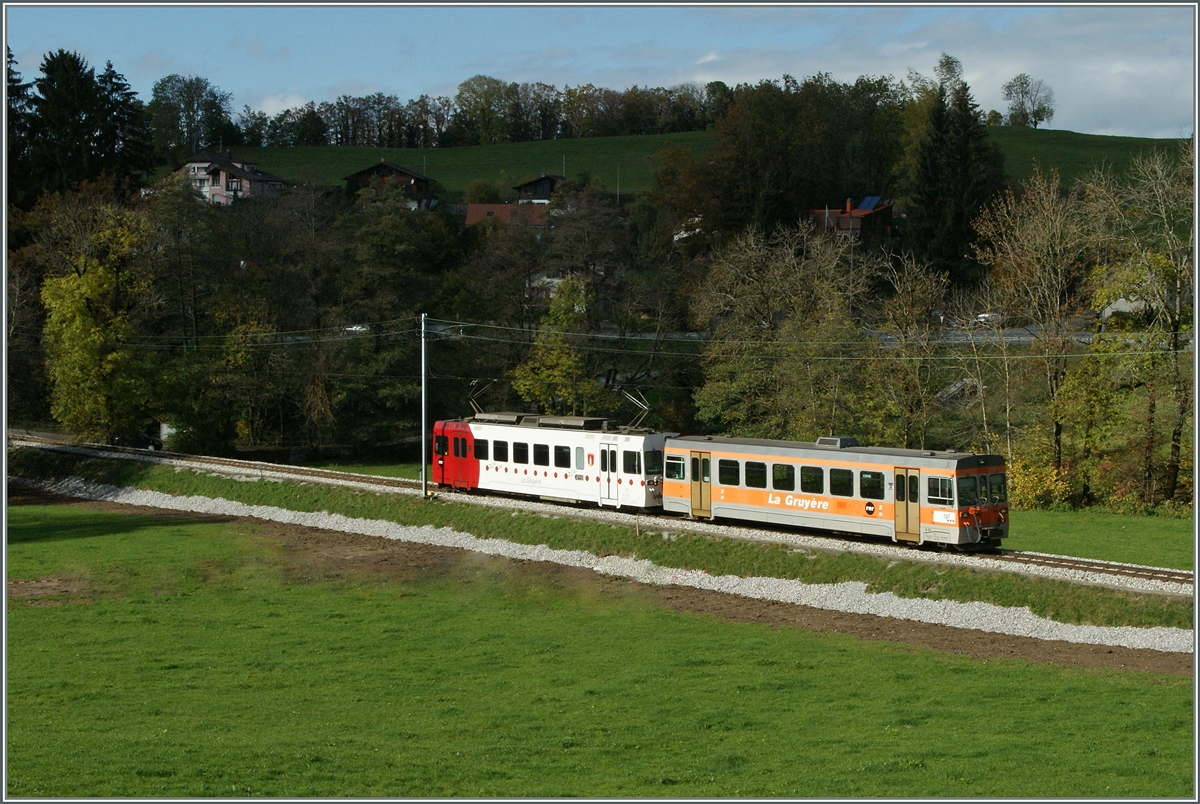 A TPF local train between Chtel St Denis and Bossenes. 30.10.2013