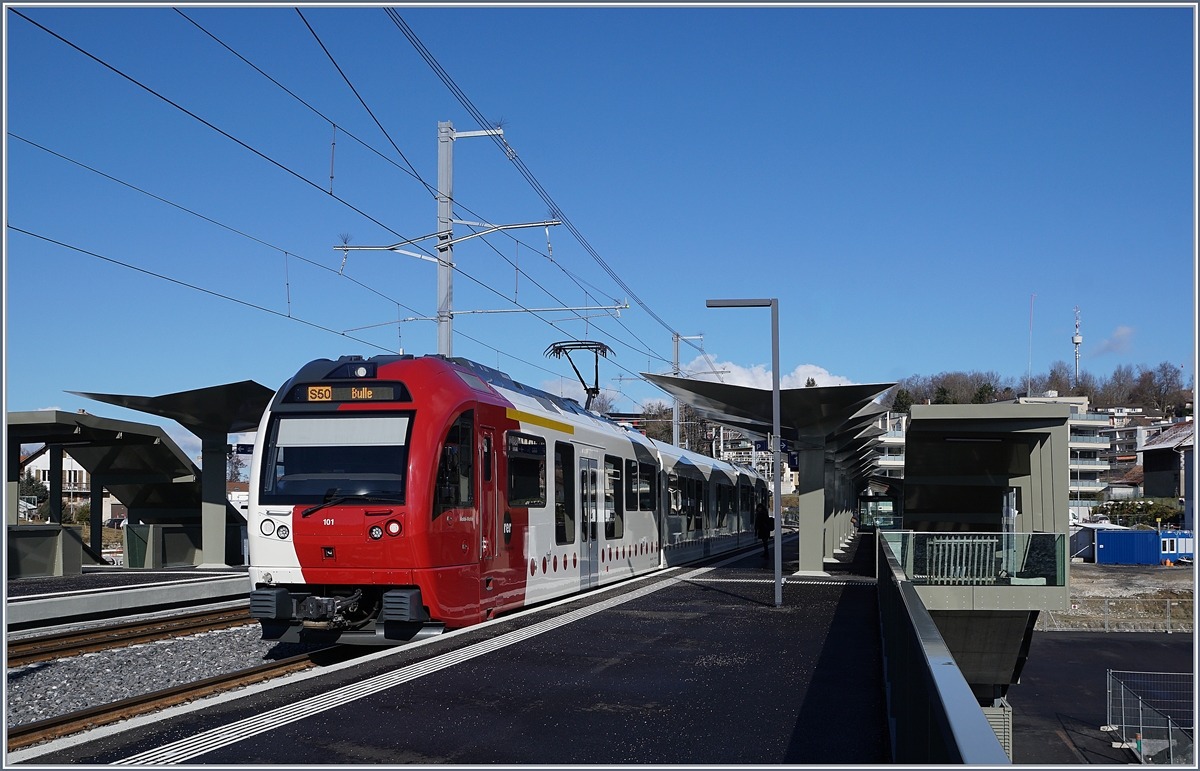 A TPF SURF in the new Châtel St-Denis Station.

05.02.2020