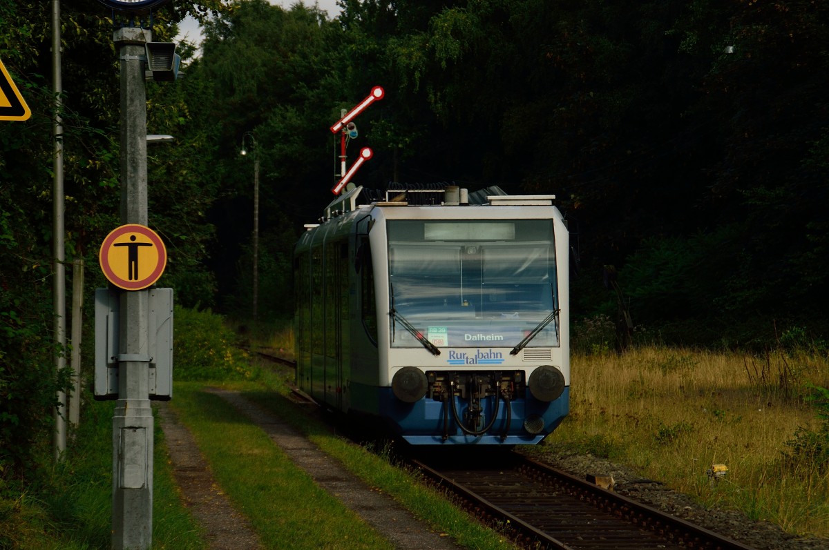 An leaving railbus from the RTB companie is seen here at Dalheim. In the beginn years of the 20th century was the station Dalheim the borderstation beteen the german reich and the netherlands. Millions of citizens from all over germany and easteurope disappeares in to the new world via Antwerpen. This line is called the iron rhine. 18.8.2013