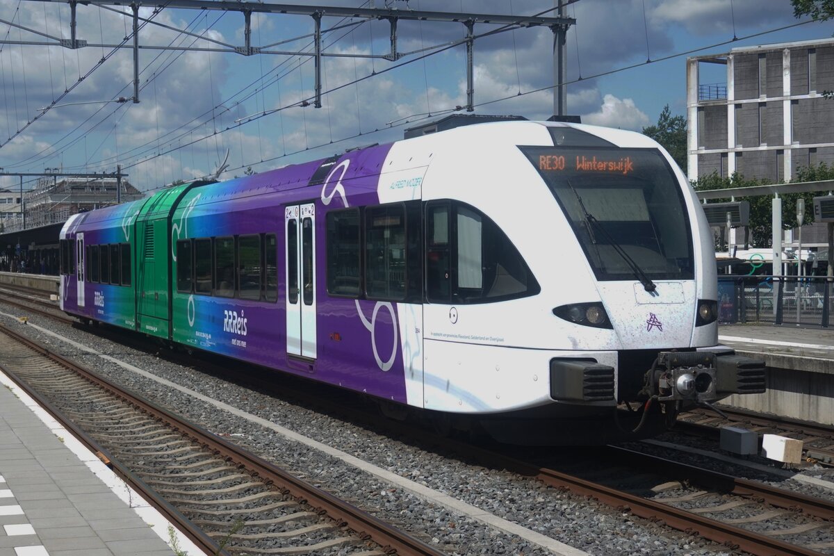 Arriva 264  Alfred Mozer  quits Apeldoorn for Winterswijk on 1 August 2026.