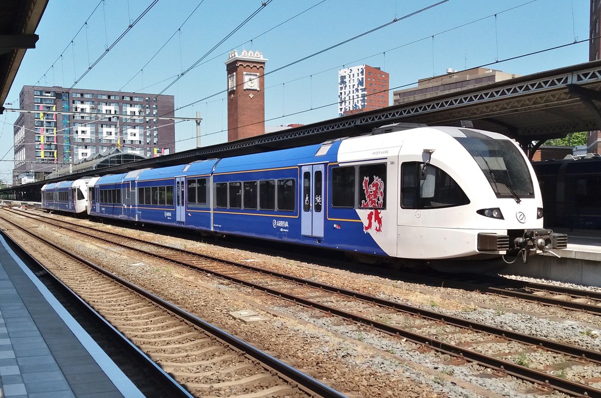 Arriva 384 stands at Nijmegen on 17 July 2017.