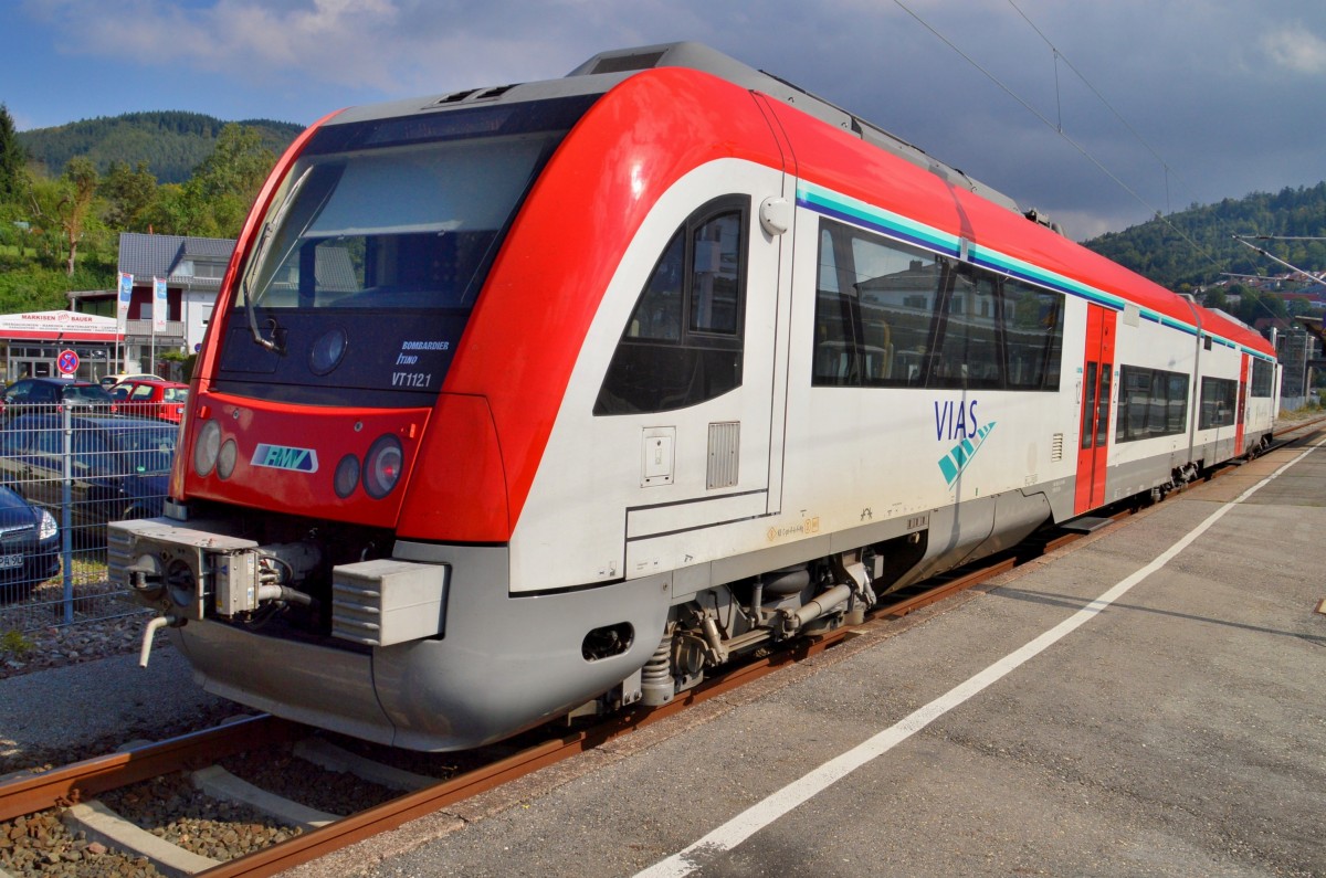 At the station of Eberbach at the Neckarriver in Badenia stood this VIAS Diesel multiple unit. 22th of September 2012