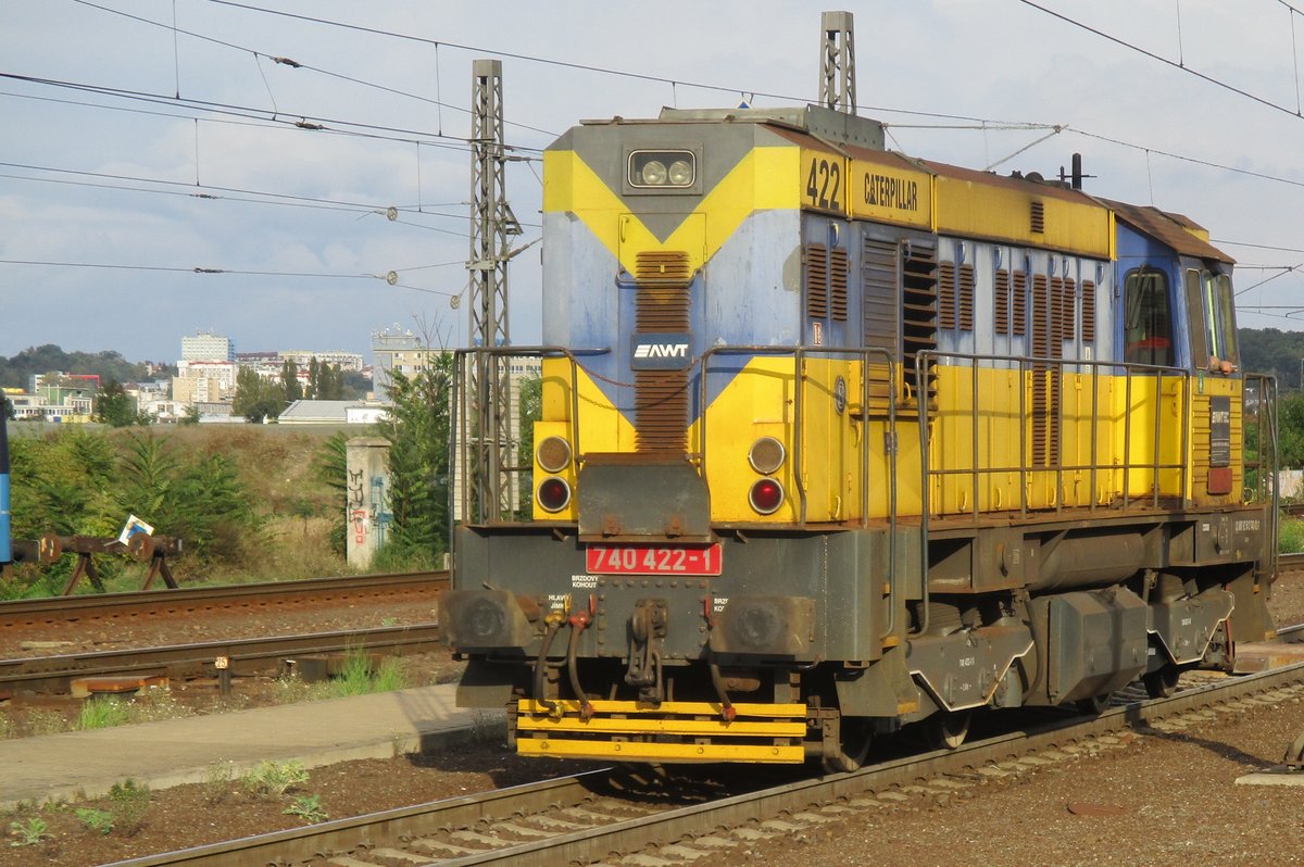 AWT 740 422 runs light through Praha-Liben on 20 september 2018.