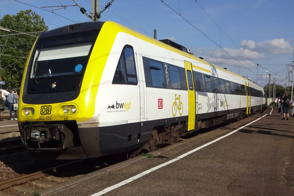 Baden-Württemberg liveried 612 052 enters Göppingen on 14 September 2019.