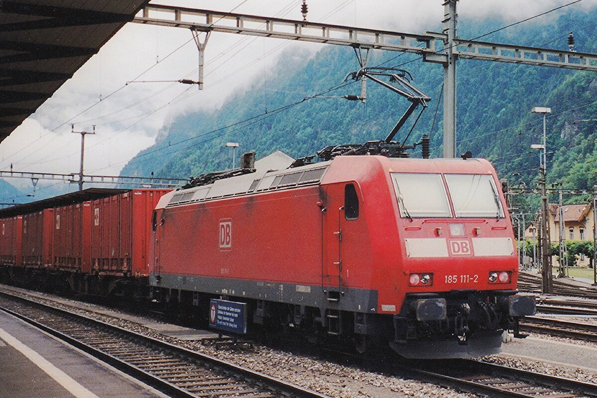 Banking duties for DBC 185 111 at Erstfeld on a rainy 26 May 2007.