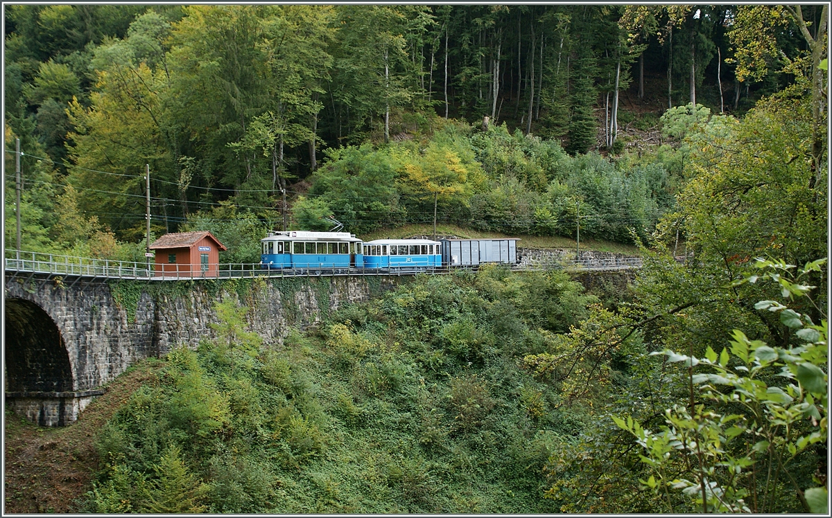 BC TL train by  Vers chez Robert.
6. 10.2013