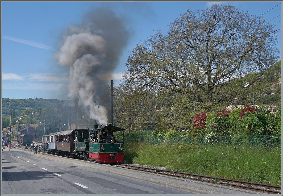 Blonay Chamby Nostalgie & Steam 2021: The Blonay-Chamby G 2/2 N°4  Rimini  and the G 3/3 N° 5 (ex LEB) on the way to Chamby in Blonay.

22.05.2021