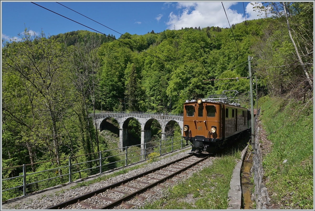 Blonay Chamby Nostalgie & Steam 2021: The Blonay-Chamby Bernina Bahn Ge 4/4 81 in the Baye de Clarens area. 

23.05.2021