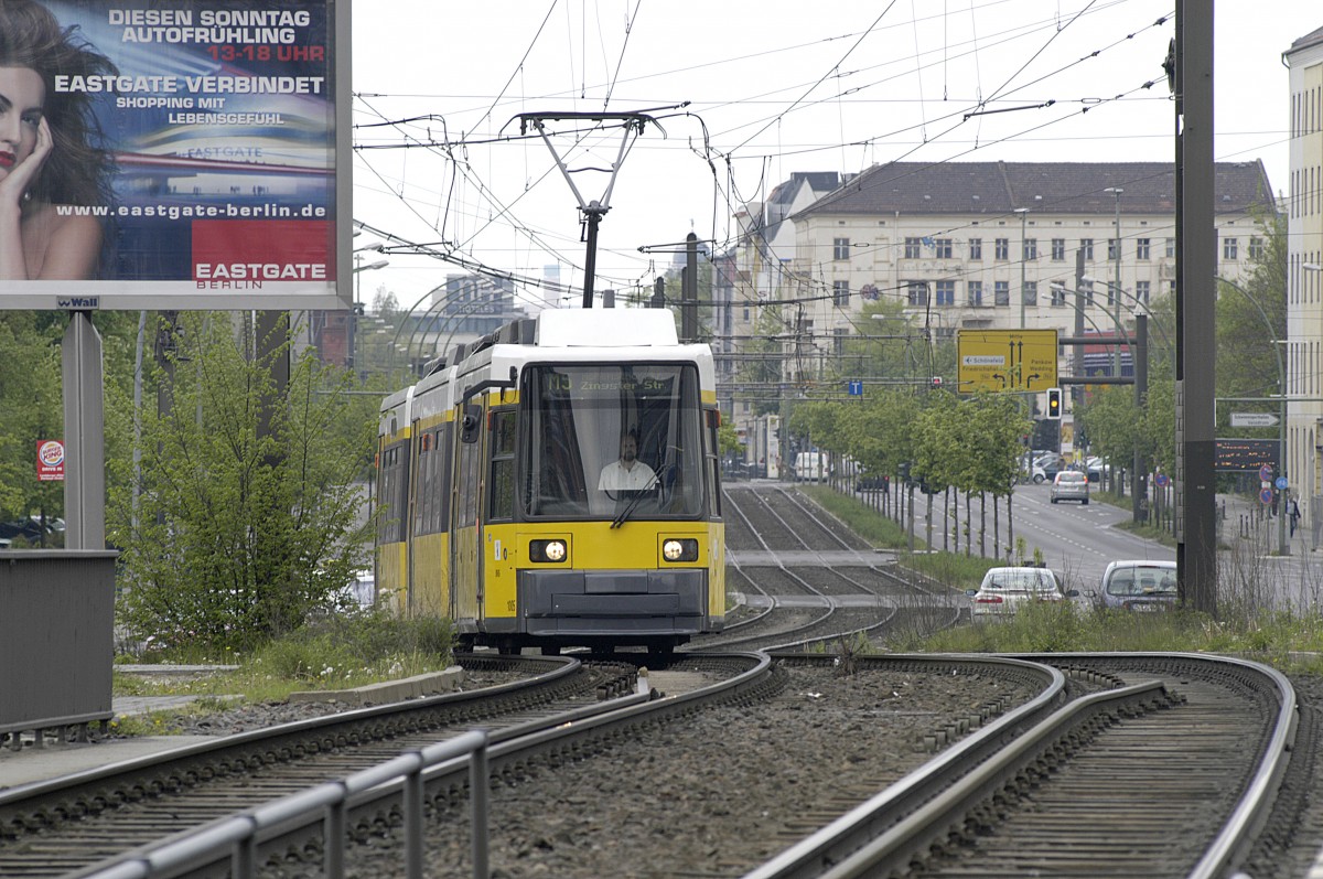 BVG 1005 line 5 - Direction Zingster Straße in Berlin.

Date: 1. May 2008.