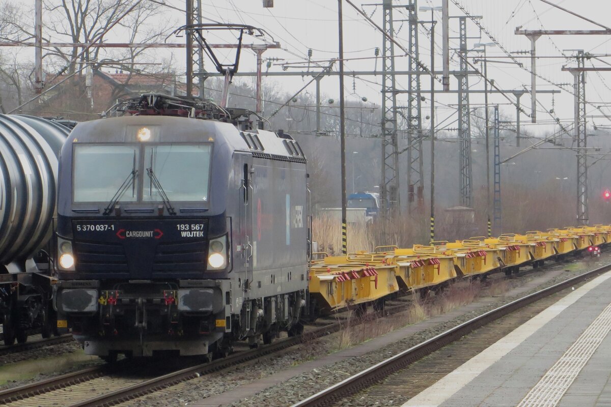 CargoUnit 5 370 567/193 567 enters Bad Bentheim on 20 February 2023.