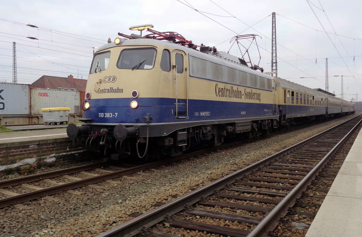 CBB 110 383 stands at Nienburg (Weser) on 28 December 2016.