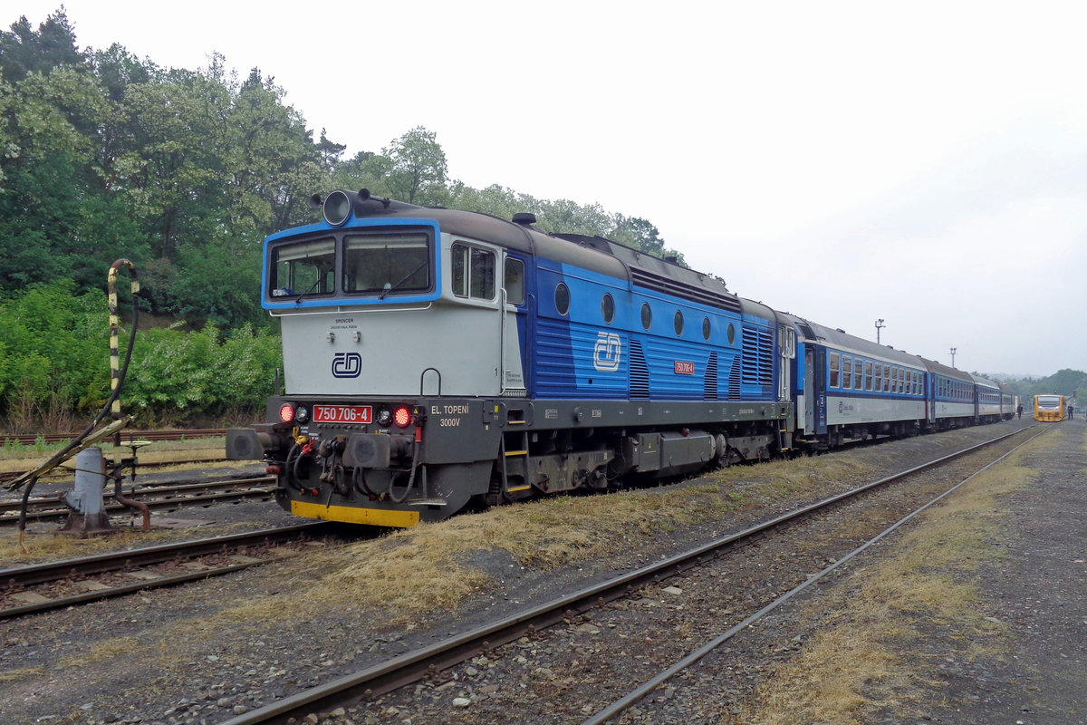 CD 750 706 justentered Luzna u Rakovnika on 17 September 2018.