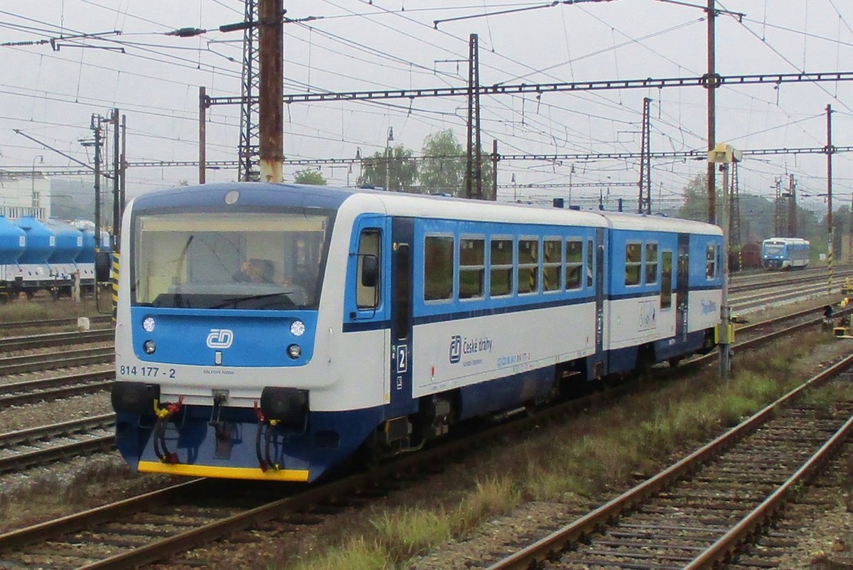 CD 814 177 enters Ceska Trebova on a rainy 24 September 2017.